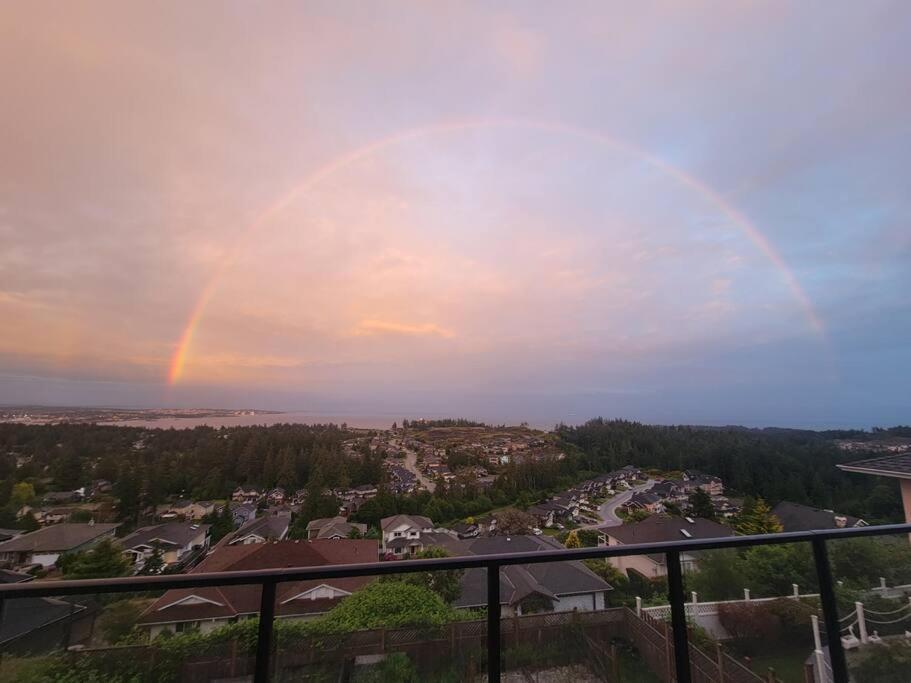 Eagle'S View Penthouse Apartamento Victoria Exterior foto