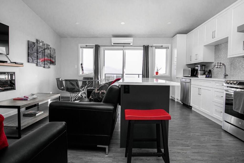 Eagle'S View Penthouse Apartamento Victoria Exterior foto