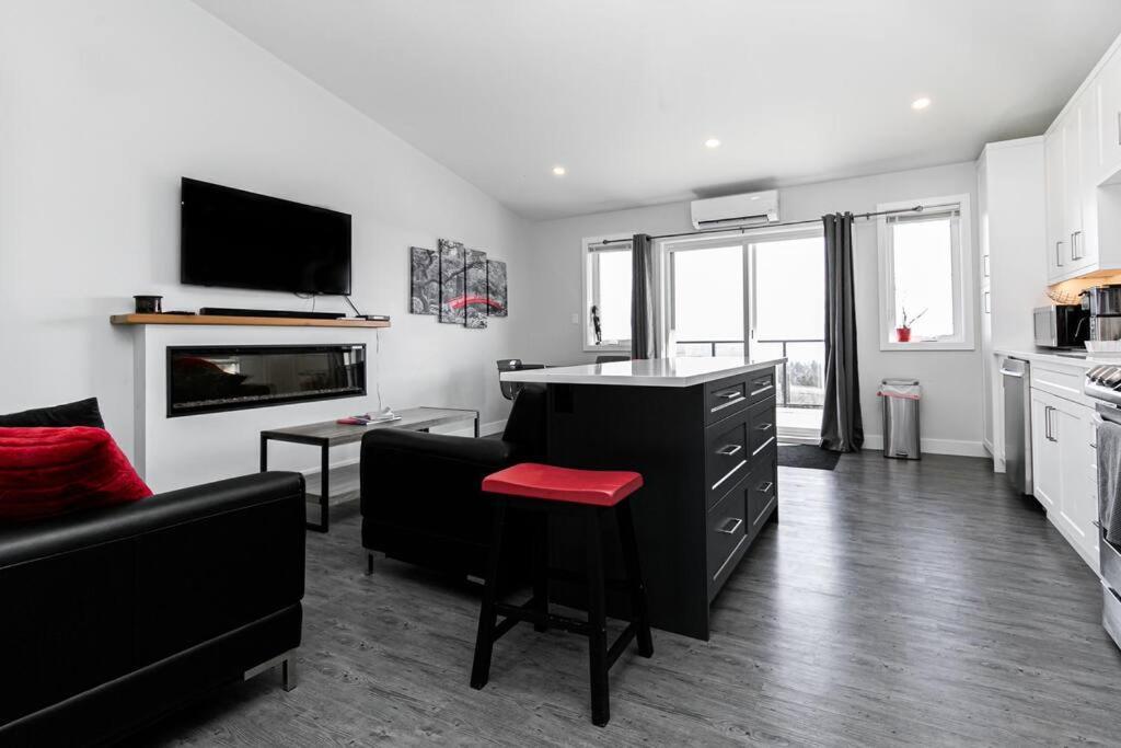 Eagle'S View Penthouse Apartamento Victoria Exterior foto